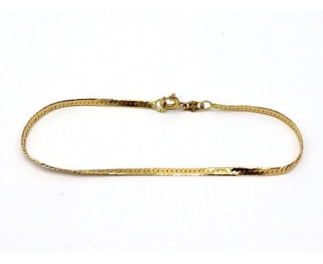 An Italian 18 carat gold herringbone link bracelet, marked to the bolt ring clasp, 17cm long, 2.8gms CONDITION: good 