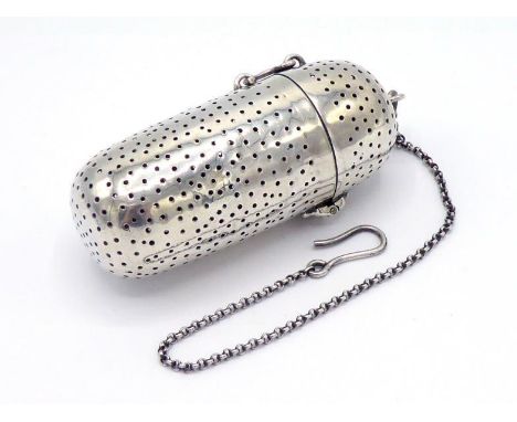 A silver tea infuser by the Goldsmiths & Silversmiths Company Ltd., London, 1912, additionally a French control mark to rim, 