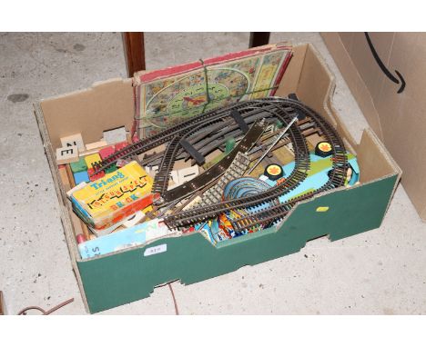 A tray of various vintage toys to include Hornby