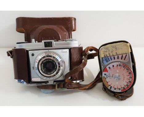 KODAK RETINETTE CAMERAwith a Schneider Kreuznach 45mm lens, light meter and a worn brown leather case 