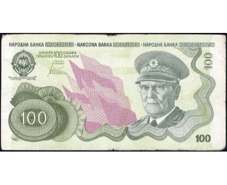 Yugoslavia, P 101A, Barac Y106, Narodna Banka Jugoslavije, 100 Dinara, (1990). Coat of arms of Yugoslavia at upper left, flag