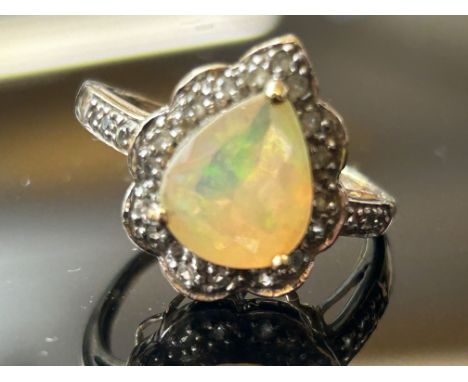 9ct Gold pear shape opal & diamonds ring Size O 2.8g 