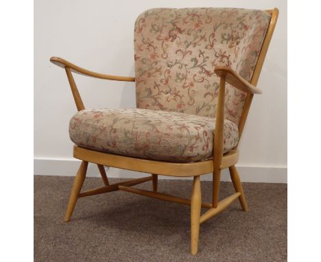 Ercol 'Windsor' light beech easy chair with upholstered loose cushions, W74cm  Condition Report & Further Details Model numbe