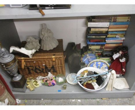 Ceramics, books, glassware and other items to include a Fortnum and Masons hamper, two Italian plaques and collectables 
