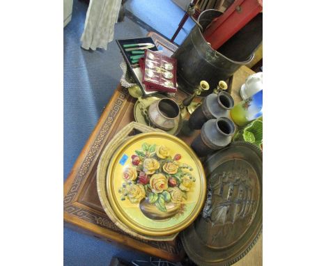 A mixed lot to include a brass charger, a coal bucket, a small piano keyboard, silver plate and a lamp 