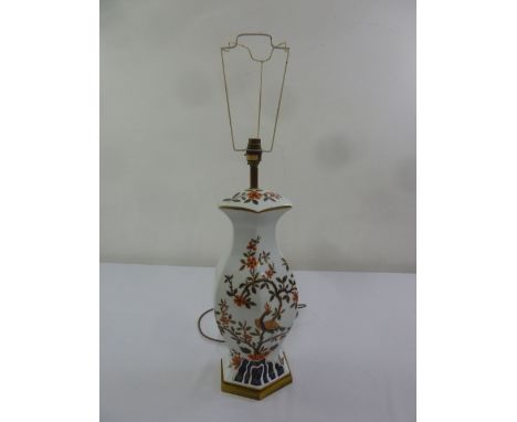 An Imari style baluster form table lamp on hexagonal base