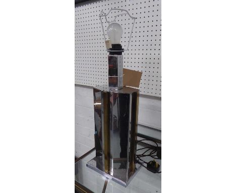 WILLIE RIZZO STYLE TABLE LAMP, vintage 20th century polished metal with brass accents, 51cm H. 