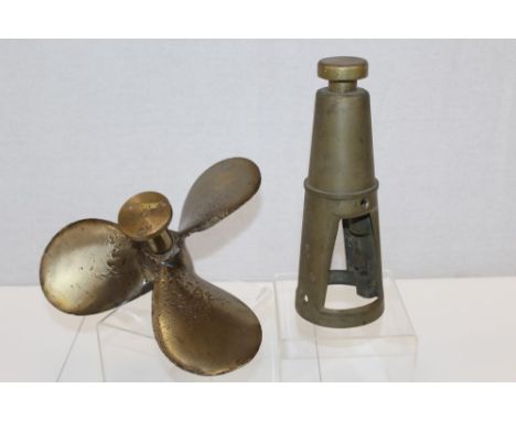 Small brass ships propeller and another brass item (2)