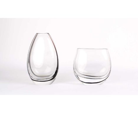Vicke Lindstrand (Swedish 1904-1983) for Kosta Two "Contour" Vases  Circa 1950s, of teardrop and flattened ovoid form, both w