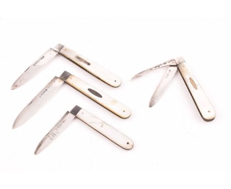 Three Victorian silver and mother of pearl folding pen knives, one hallmarked for Sheffield 1862 by John Yeomans Cowlishaw, o