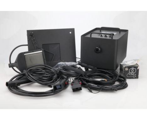 used with daylight balanced films in conjunction with an electronic flash, with power unit, four light attachments, trigger c
