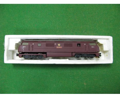 A Trix 3 Rail "OO" Gauge Class 42 Warship Diesel Locomotive, R/No. D821 'Greyhound', flat burgundy, BR livery, possibly repai