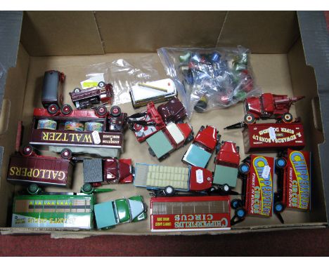 Eighteen 1/43rd and 1/50th Scale Model Diecast Fairground and Showmans Vehicles By Corgi, all unboxed. Plus 32 1/50th Scale D