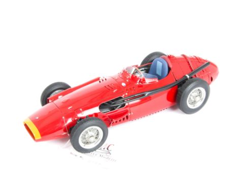 CMC Models, A boxed limited edition 1:18 scale, M-051Maserati 250F Grand Prix Sieger 1957, E, Box G 