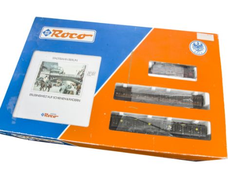 A Roco HO Gauge German (Prussian) Limited Edition Vintage Train Pack ref 43026, issued in 1992/3, with 2-6-0T class T12 steam