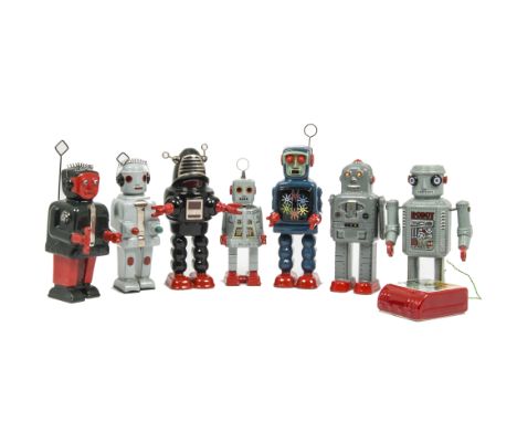 Ditto Ceramic Robot Set, rare complete set of seven robots by Kevin & David Godfrey, 1984/85, originally intended to be a set