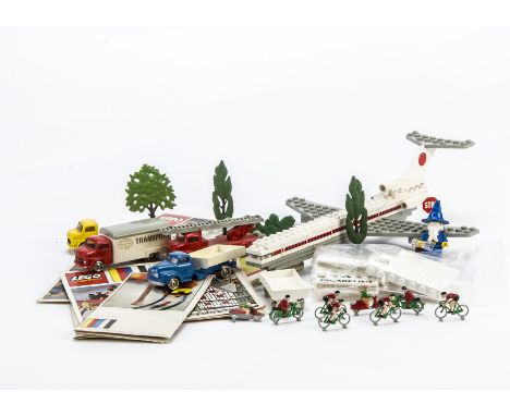 Lego 1960s OO   Gauge Vehicles Cyclists Motorbikes Trees and other items, Lego Transport Lorry, Tipper Lorry and Trailer, Fir