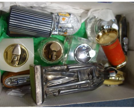 A COLLECTION OF VINTAGE LIGHTERS, to include a Camel and a suit of armour