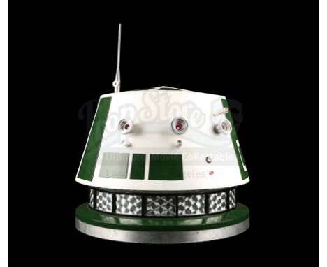 A Y5-X2 astromech droid dome from Rian Johnson's Star Wars: The Last Jedi. Astromech droids were important members of the Res