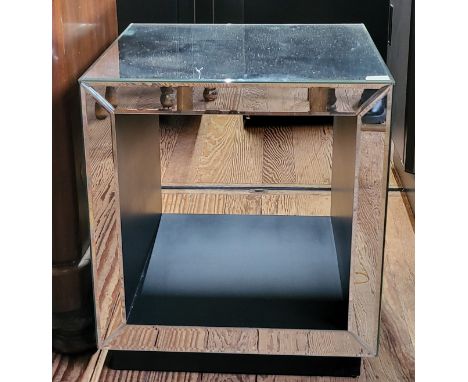 A small mirrored cube side table with black  lustre base shelf. 50cm x 45cm x 45cm. 