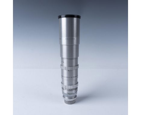 This high-quality film camera lens, part of the Ektar line, is designed for use with 16mm motion picture cameras. It is renow