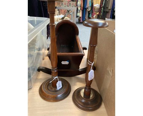 Late 19th Century Small Mahogany Bobbin Stand, on turned circular base with pin cushion surmount, 14cm by 19.5cm; Mahogany Do