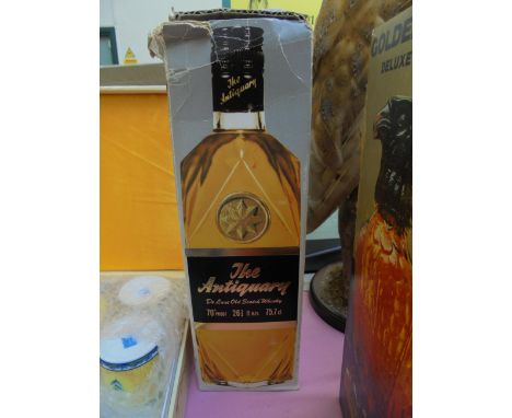 Bottle of Deluxe Antiquary Scotch whisky (75.7cl) in original cardboard box