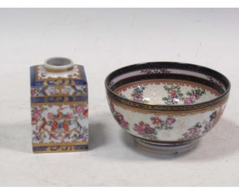 A Samson armorial bowl and caddy, in Chinese style (2)