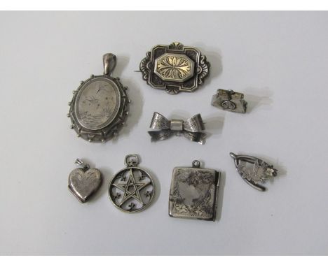 VICTORIAN &amp; LATER SILVER BROOCHES &amp; PENDANTS, large oval pendant with etched bird decoration, envelope form silver st