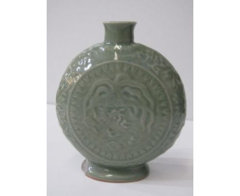 ORIENTAL CERAMICS, celadon glazed stoneware flask vase, dragon and hoho bird incised design, 18cm height (foot rim chip)