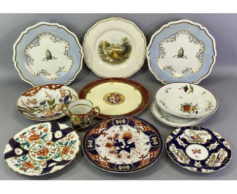 CHAMBERLAINS, FIRST PERIOD, FLIGHT BARR &amp; BARR &amp; ROYAL WORCESTER CABINET PLATES ETC - to include a circa 1900 Royal W