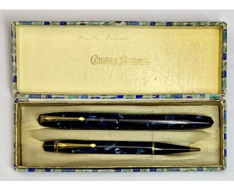 CONWAY STEWART BOXED PEN & PENCIL SET – in blue marble, includes NO 14 fountain pen and Nippy No 3 pen 