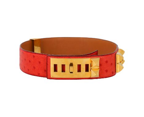 HERMÈS VINTAGE Gürtel "COLLIER DE CHIEN", L.: 65 cm, Koll.: 1990. Straußenleder in Rot mit vergoldeter Hardware. Staubbeutel 