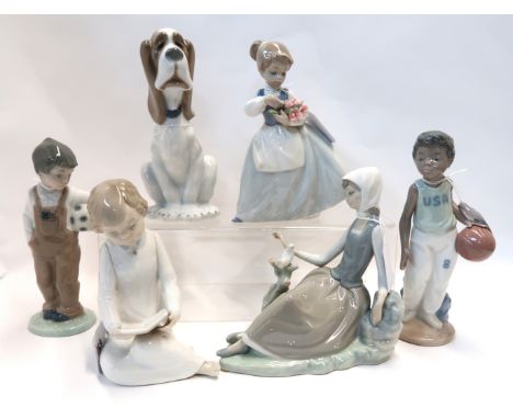 Five assorted Nao and Lladro figures and another Spanish figure Condition Report: All in good condition.