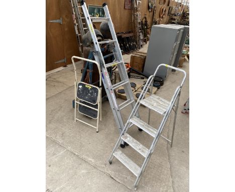 AN ASSORTMENT OF LADDERS TO INCLUDE AN ALUMINIUM ABRU THREE WAY LADDER AND TWO FURTHER STEP LADDERS 
