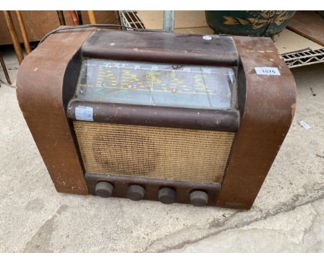 A VINTAGE MARCONIPHONE VALVE RADIO 