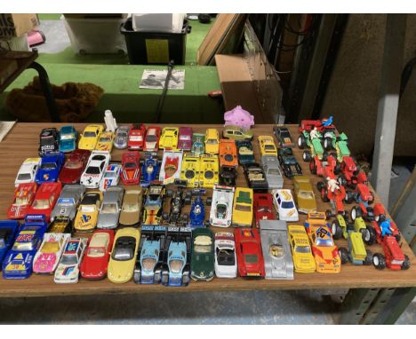 A COLLECTION OF VINTAGE DIECAST CARS, VEHICLES ETC 