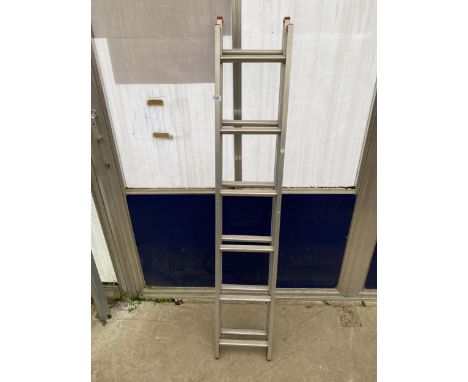A TWELVE RUNG TWO SECTION EXTENDABLE ALUMINIUM LADDER 