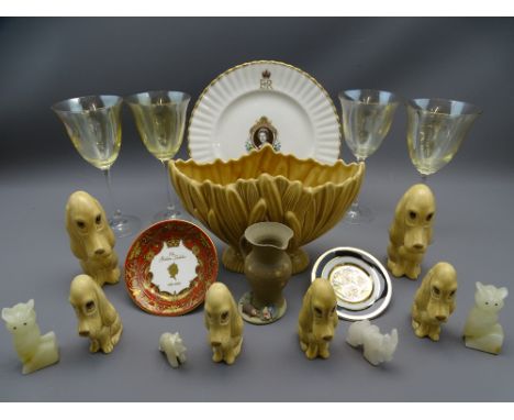 SYLVAC PLANTER, dogs and assorted similar items