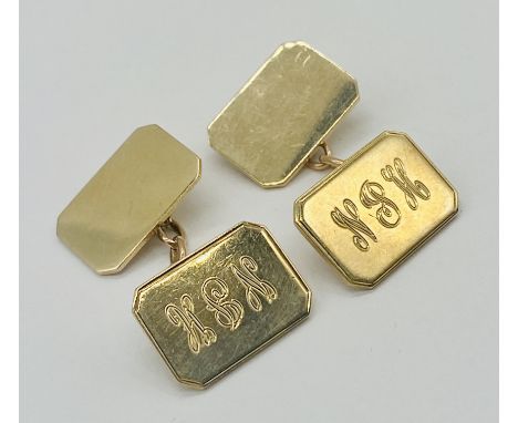 A pair of 9ct gold cufflinks, total weight 8.2g