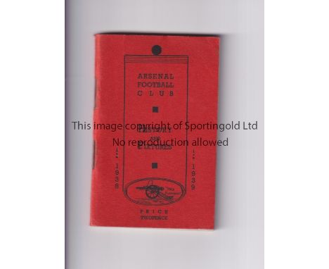 ARSENAL     Official handbook for season 1938/9, rusty staples.      Generally good