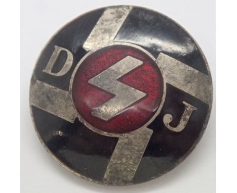 German WWII type DJ enamel badge
