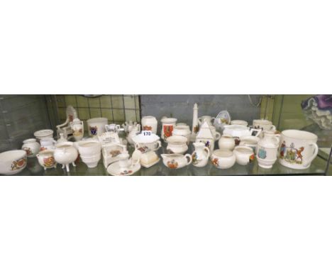 SHELF OF ASSORTED CRESTED CHINA TO INCLUDE W.H GOSS DEPICTING LANTERN ,THRONE CHAIRS, VASES, COTTAGE, TEACUPS, JUGS ETC