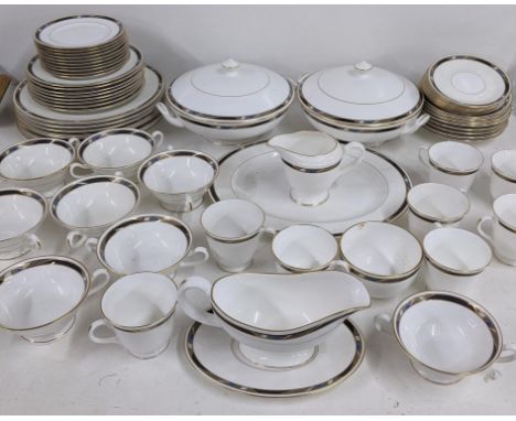 A Royal Worcester Raffles pattern art dinner and teaserviceLocation: A4FIf there is no condition report shown, please request