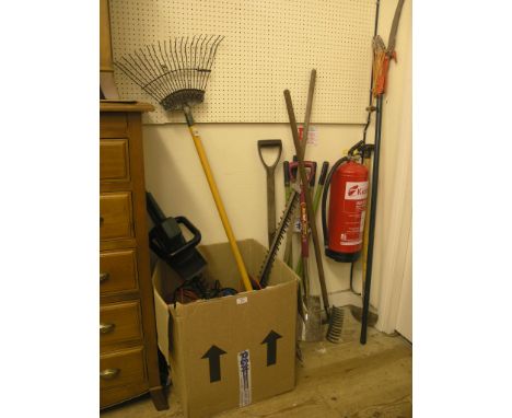 A quantity of garden tools, including electrical 