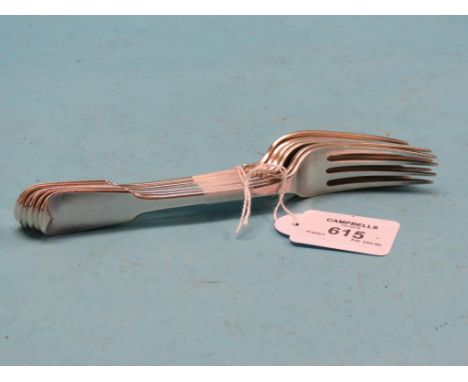 A set of six early Victorian silver fiddle-pattern dessert forks, London 1838, approx. 9oz.