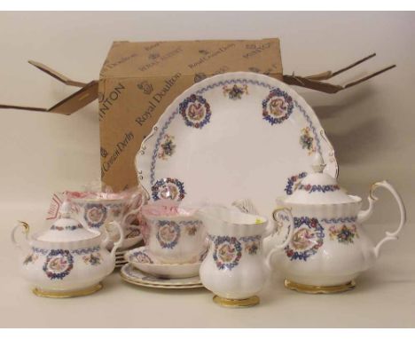 The Duchess Anna Tea Service English Bone China in original box Condition Report: see terms and conditions.
