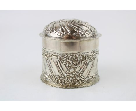 Silver tea caddy, repousse decoration, London 1899, Goldsmiths &amp; Silversmiths, 144.0g, 8cm tall.