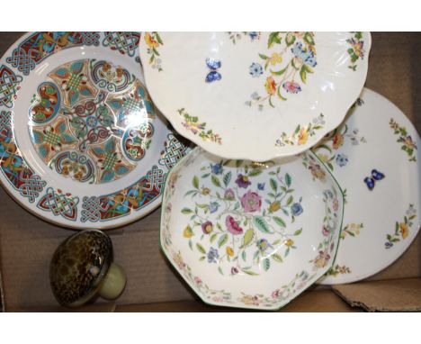 Pottery to include an Aynsley 8'' octagonal Haddon Hall bowl, a Wedgwood mushroom glass paperweight, Spode plates and others 