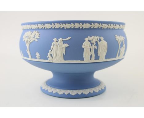 Wedgwood 8" Imperial Bowl in Wedgwood Blue. Height 13.5cm.  Bowl in good clean condition, of first quality with no obvious si
